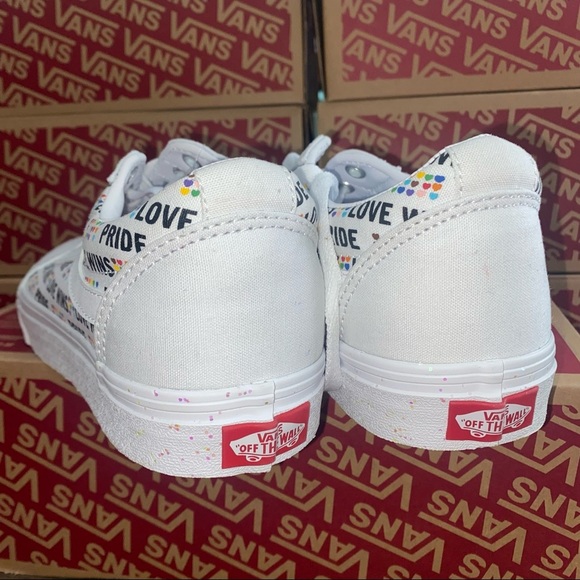 Vans Ward Pride Love Wins NIB - Picture 6 of 8